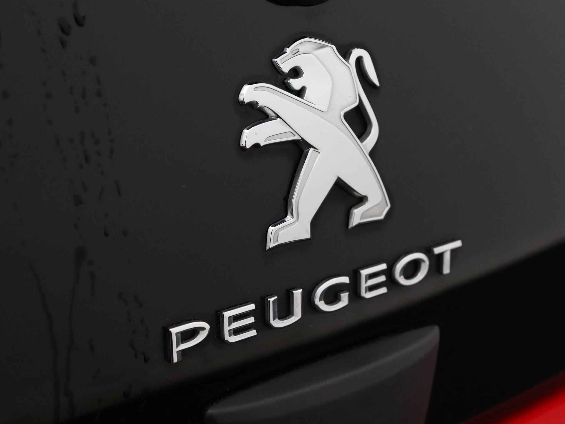 Peugeot 108 Active 72pk | Airco | Bluetooth | Lederen Stuur | Extra Getint Glas | Achterbank In Delen Neerklapbaar - 14/32