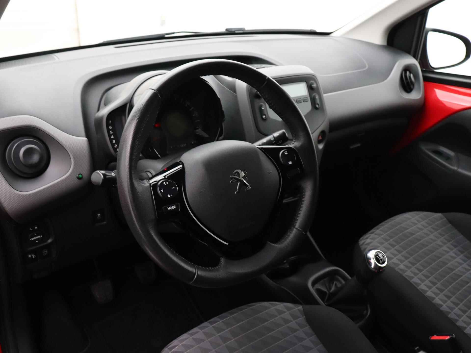 Peugeot 108 Active 72pk | Airco | Bluetooth | Lederen Stuur | Extra Getint Glas | Achterbank In Delen Neerklapbaar - 15/32