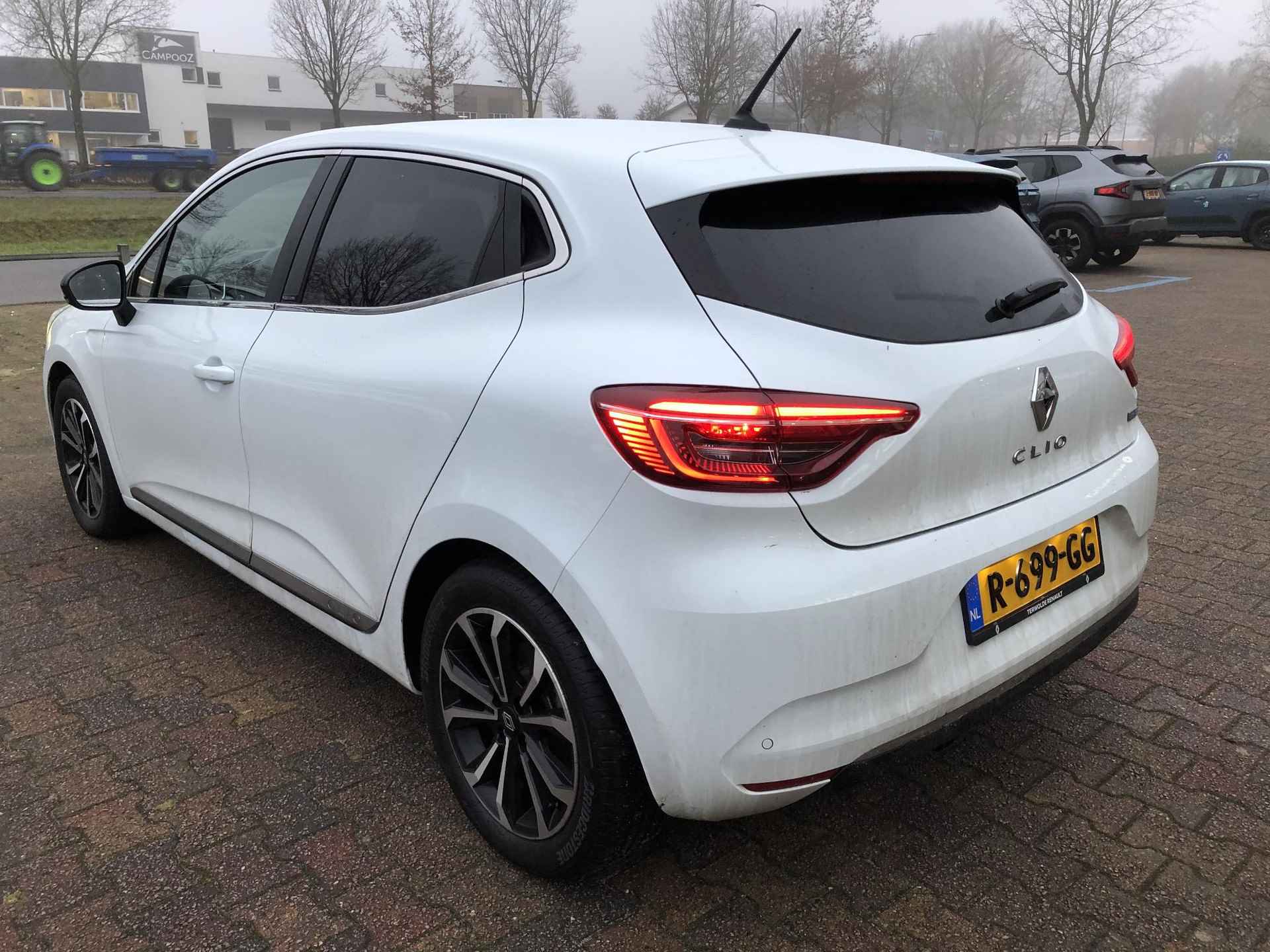 Renault Clio 1.6 E-Tech Hybrid 140 Intens Groot scherm - 4/16