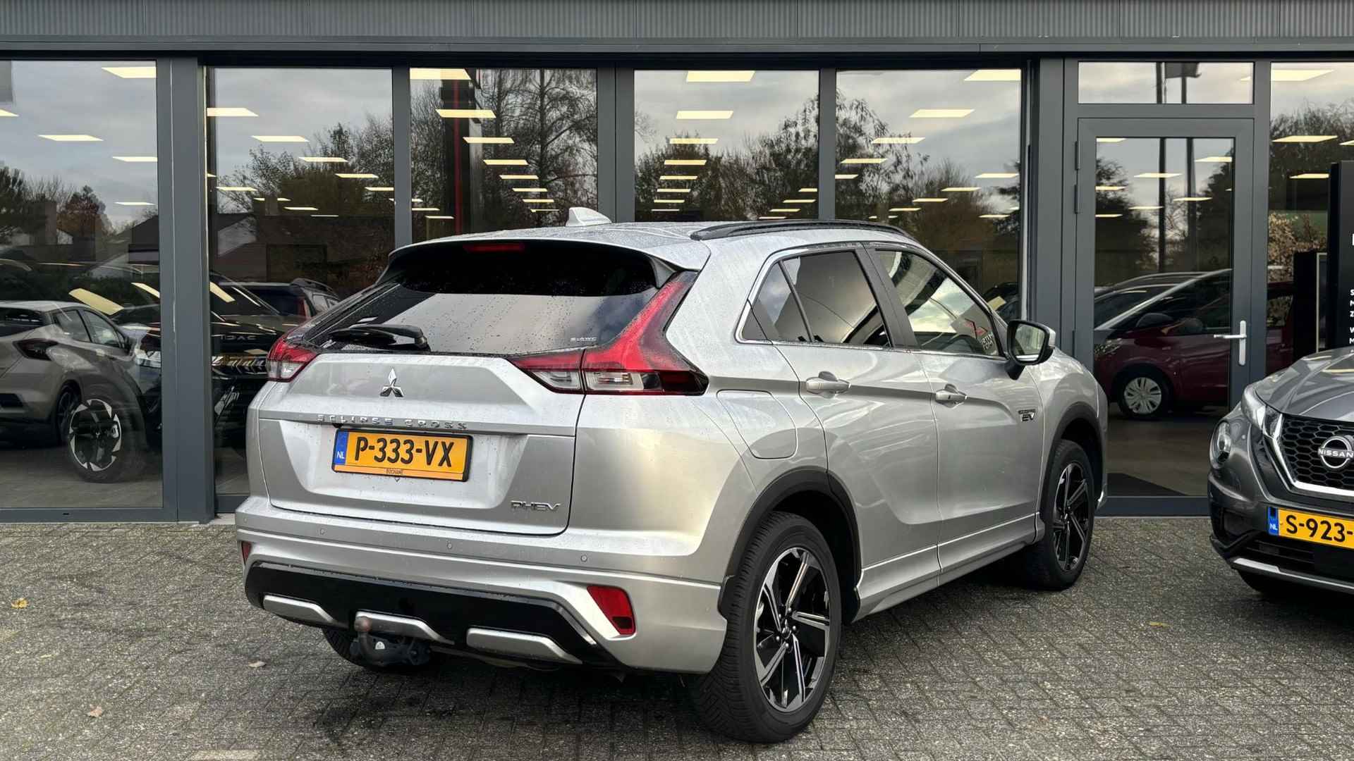 Mitsubishi Eclipse Cross 2.4 PHEV Executive | Trekhaak | Camera | Navigatie | - 3/30