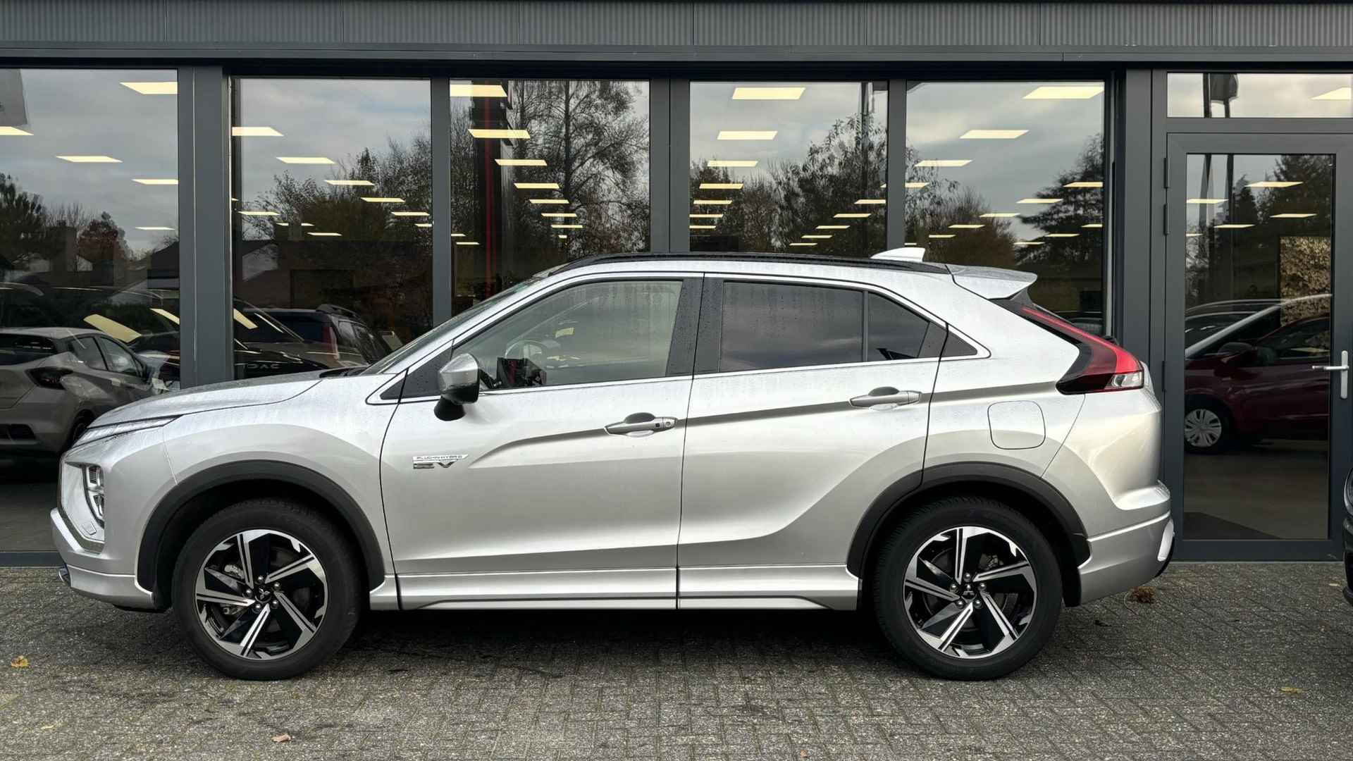 Mitsubishi Eclipse Cross 2.4 PHEV Executive | Trekhaak | Camera | Navigatie | - 18/30