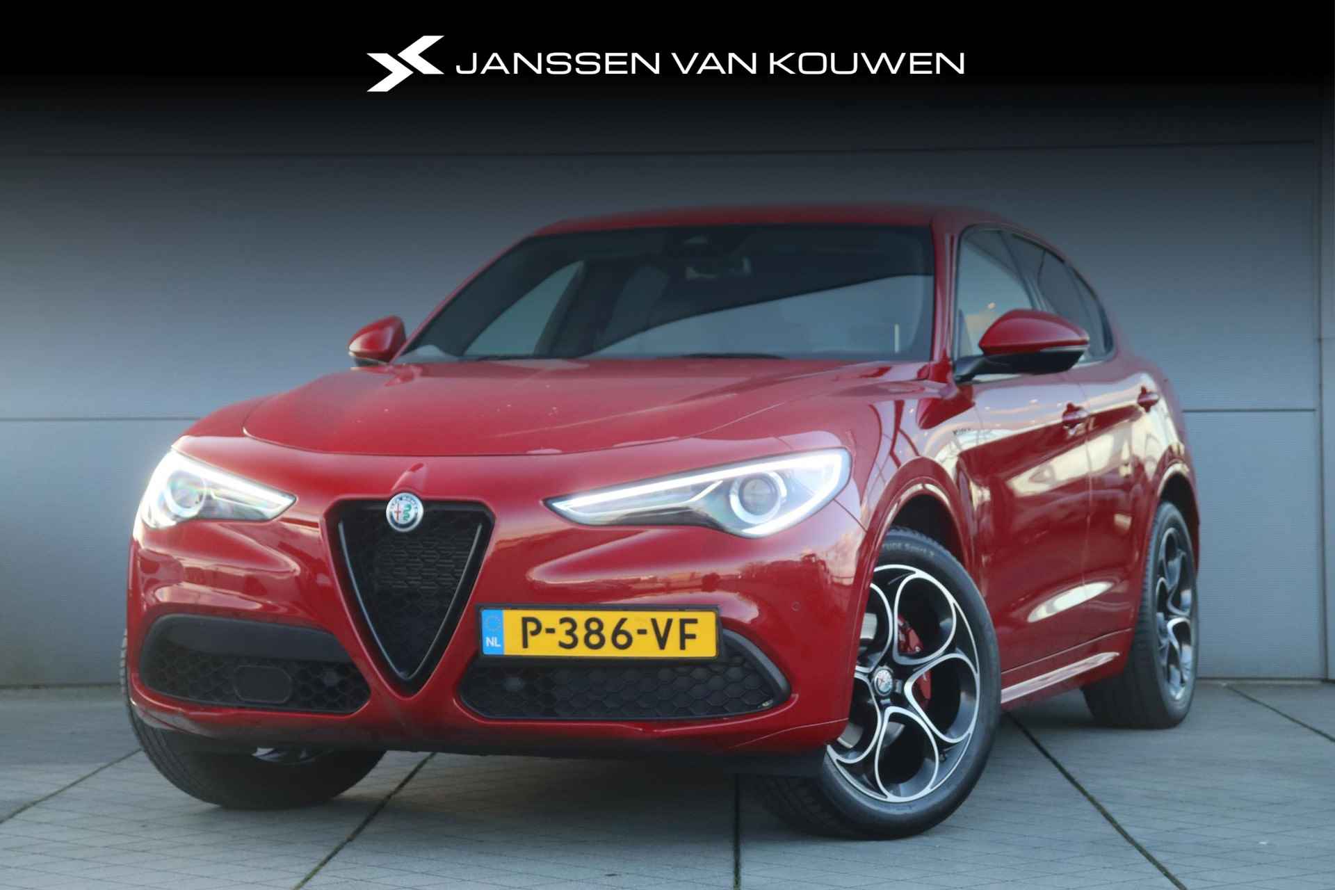 Alfa Romeo Stelvio 280pk AWD Veloce / Carplay / Adaptieve Cruise / Sportstoelen - 1/53