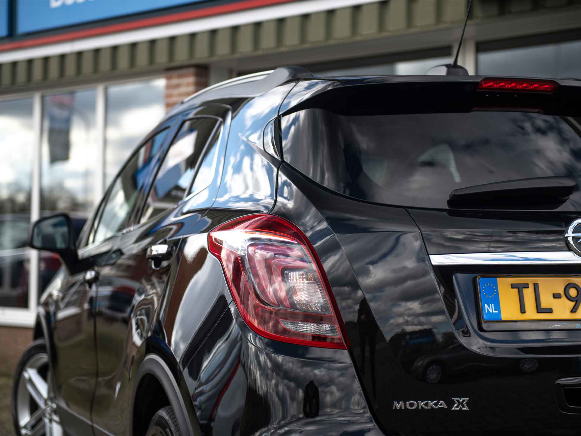 Opel Mokka X 1.4 Turbo Innovation | Leder | Schuifdak | LED koplampen | AFL | Apple Carplay | Fabrieksnavi | Stoel-/stuurverwarming | Trekhaak | 19" Lichtmetaal - 38/53