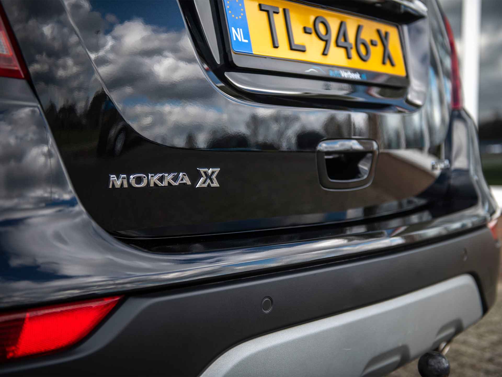Opel Mokka X 1.4 Turbo Innovation | Leder | Schuifdak | LED koplampen | AFL | Apple Carplay | Fabrieksnavi | Stoel-/stuurverwarming | Trekhaak | 19" Lichtmetaal - 41/53
