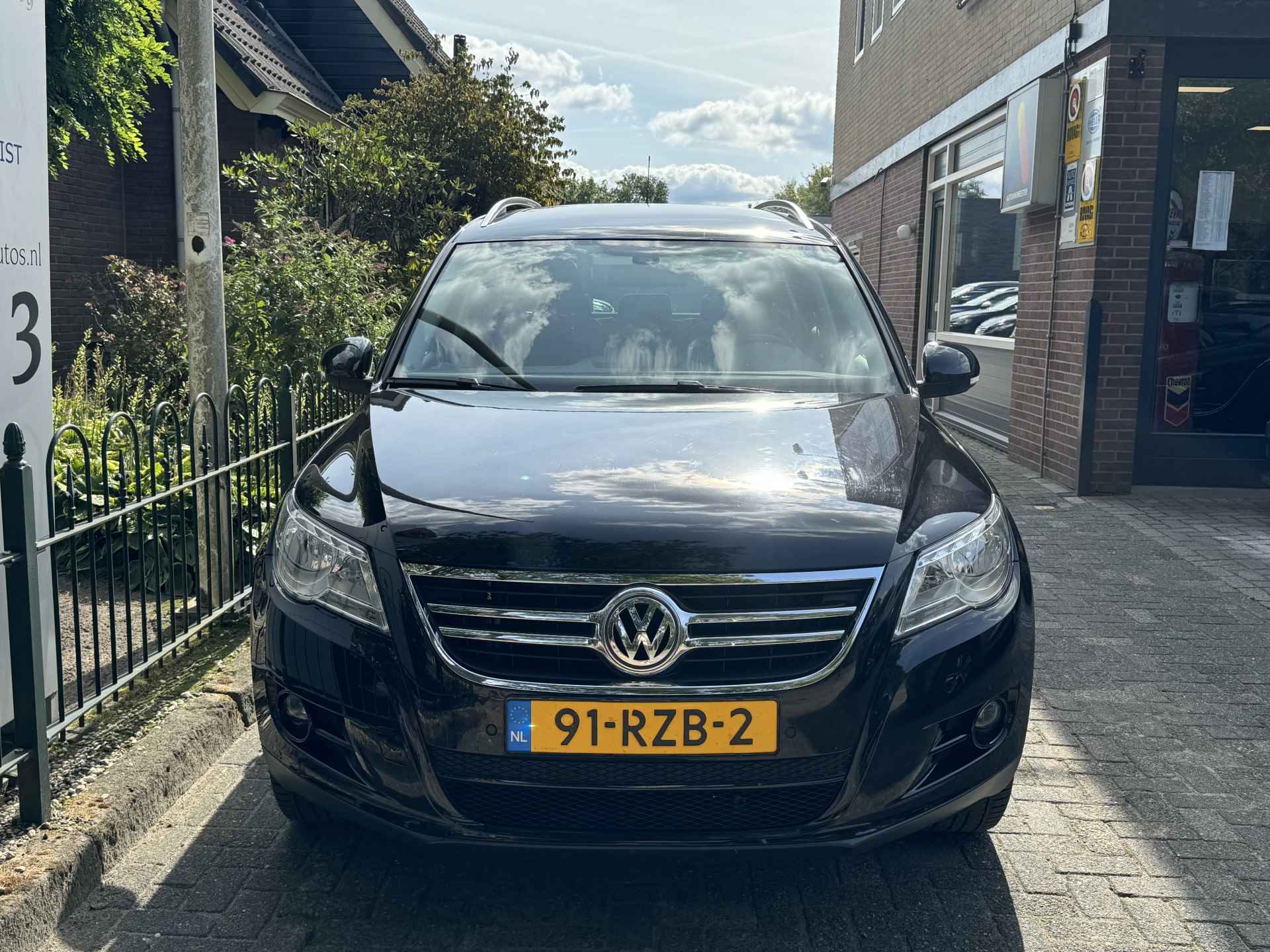 Volkswagen Tiguan 1.4 TSI Sport&Style Alu wielen/Airco/Navigatie - 5/46