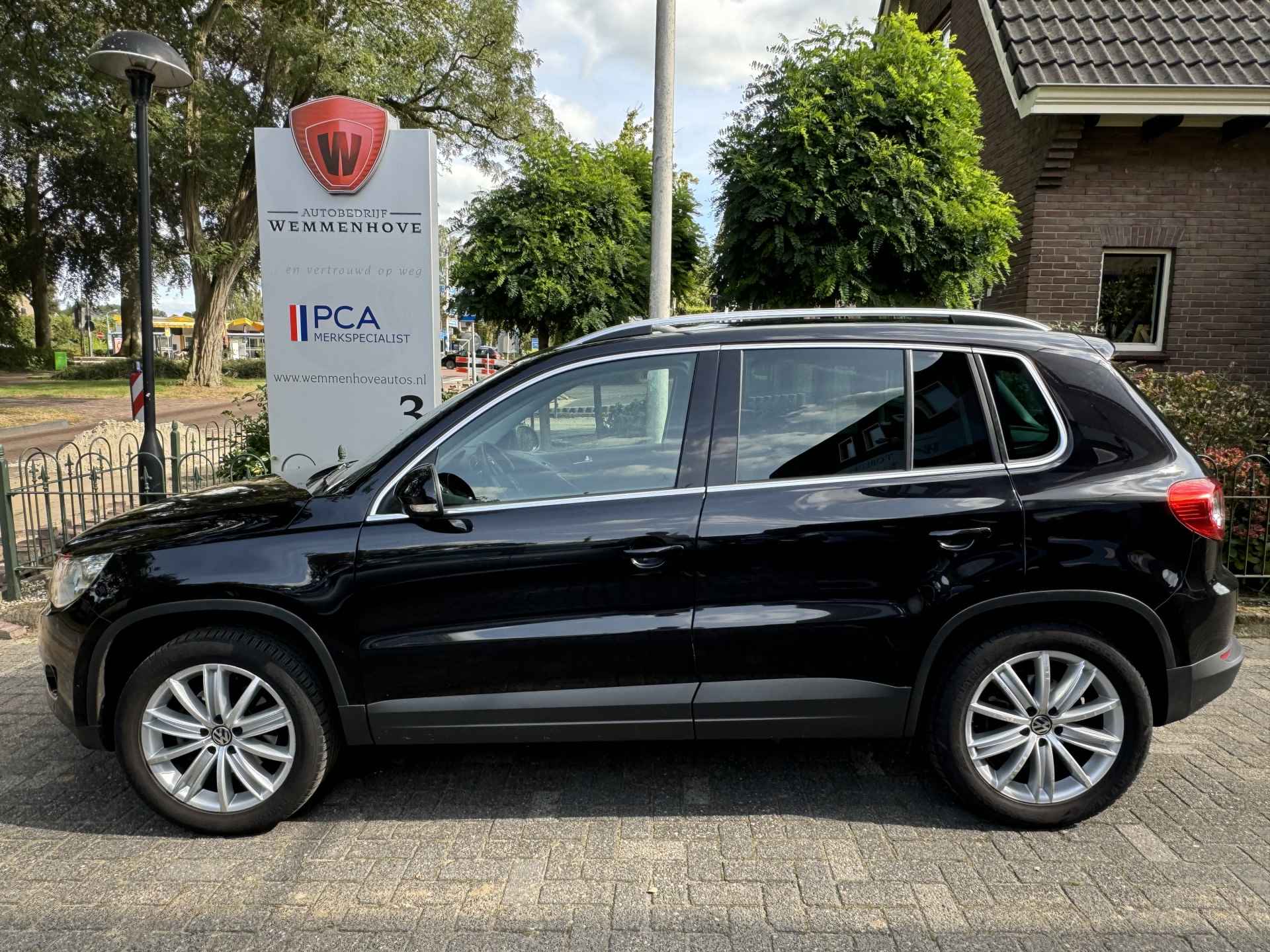 Volkswagen Tiguan 1.4 TSI Sport&Style Alu wielen/Airco/Navigatie - 9/46