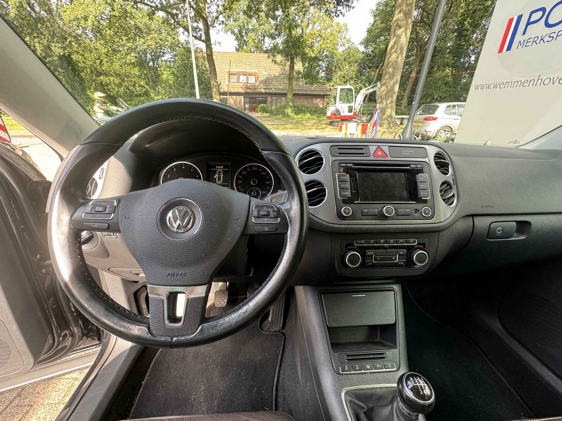 Volkswagen Tiguan 1.4 TSI Sport&Style Alu wielen/Airco/Navigatie - 17/46