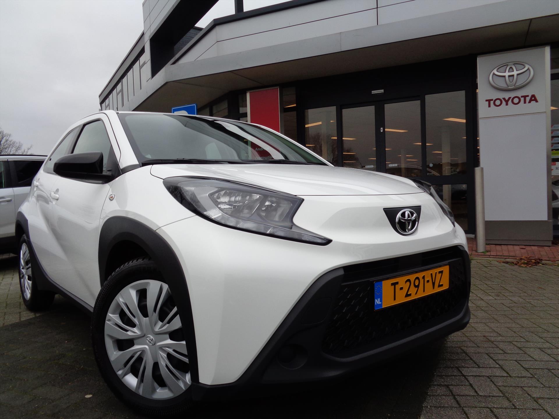 TOYOTA Aygo X 1.0 VVT-i MT Play | APPLE CARPLAY | ANDROID AUTO | ADAPTIVE CRUISE CONTROLE