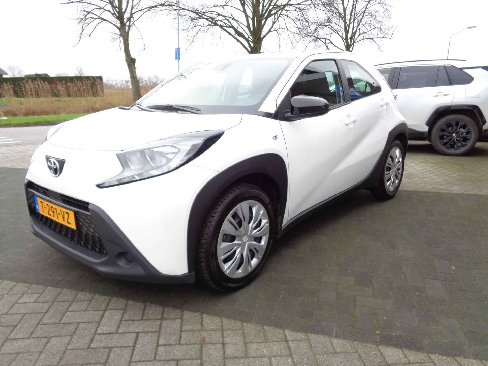 TOYOTA Aygo X 1.0 VVT-i MT Play | APPLE CARPLAY | ANDROID AUTO | ADAPTIVE CRUISE CONTROLE - 3/24