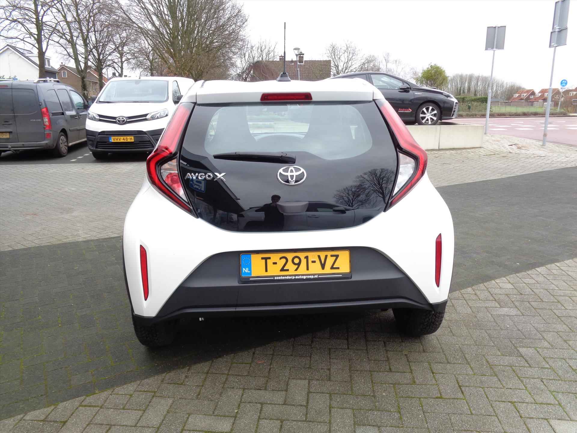 TOYOTA Aygo X 1.0 VVT-i MT Play | APPLE CARPLAY | ANDROID AUTO | ADAPTIVE CRUISE CONTROLE - 6/24