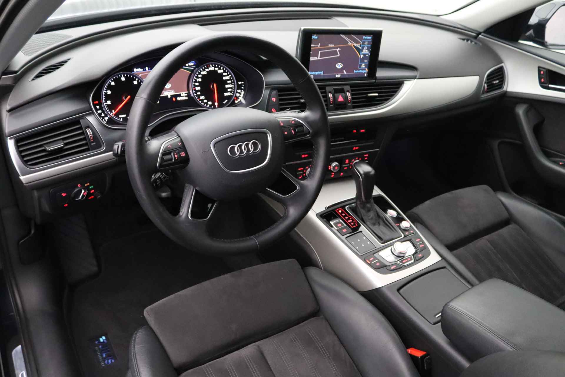 Audi A6 Avant 1.8 TFSI ultra Premium Edition | Bi-xenon koplampen | Cruise control | Stoelverwarming | Parkeersensoren - 10/29