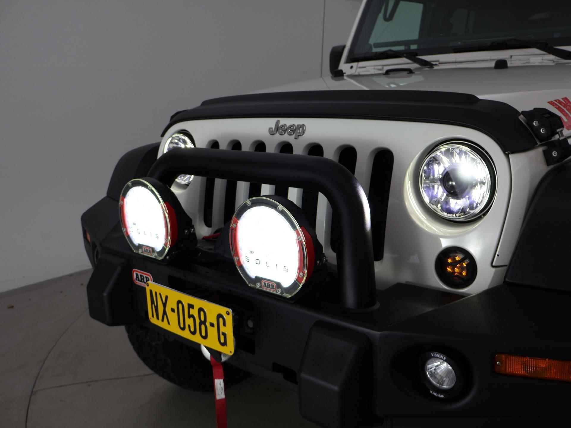 Jeep Wrangler JK 3.8 AUT. OFFROAD EXPERIENCE ARB EDITION + AIRLOCKERS / FRONTLIER / LED - 8/94