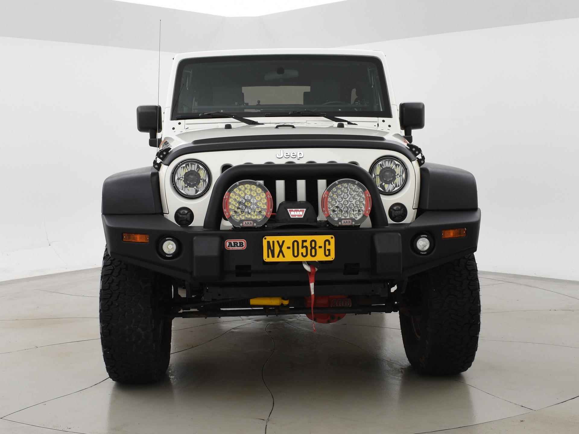 Jeep Wrangler JK 3.8 AUT. OFFROAD EXPERIENCE ARB EDITION + AIRLOCKERS / FRONTLIER / LED - 28/94