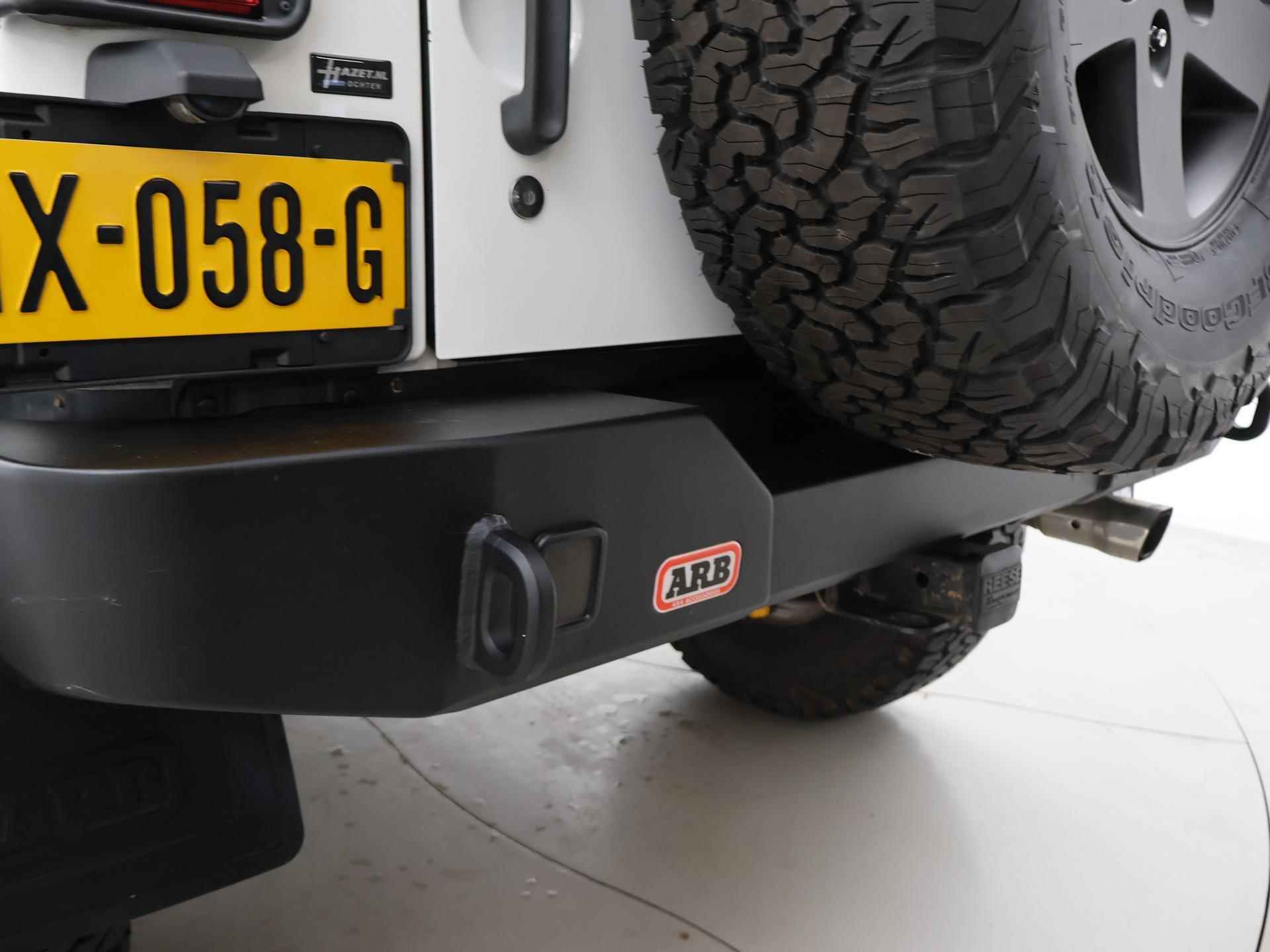 Jeep Wrangler JK 3.8 AUT. OFFROAD EXPERIENCE ARB EDITION + AIRLOCKERS / FRONTLIER / LED - 38/94