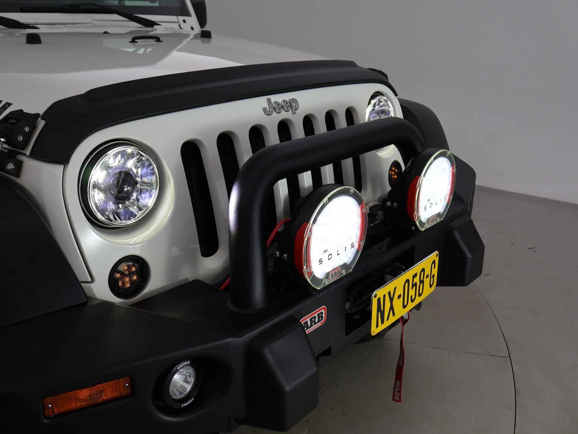 Jeep Wrangler JK 3.8 AUT. OFFROAD EXPERIENCE ARB EDITION + AIRLOCKERS / FRONTLIER / LED - 42/94