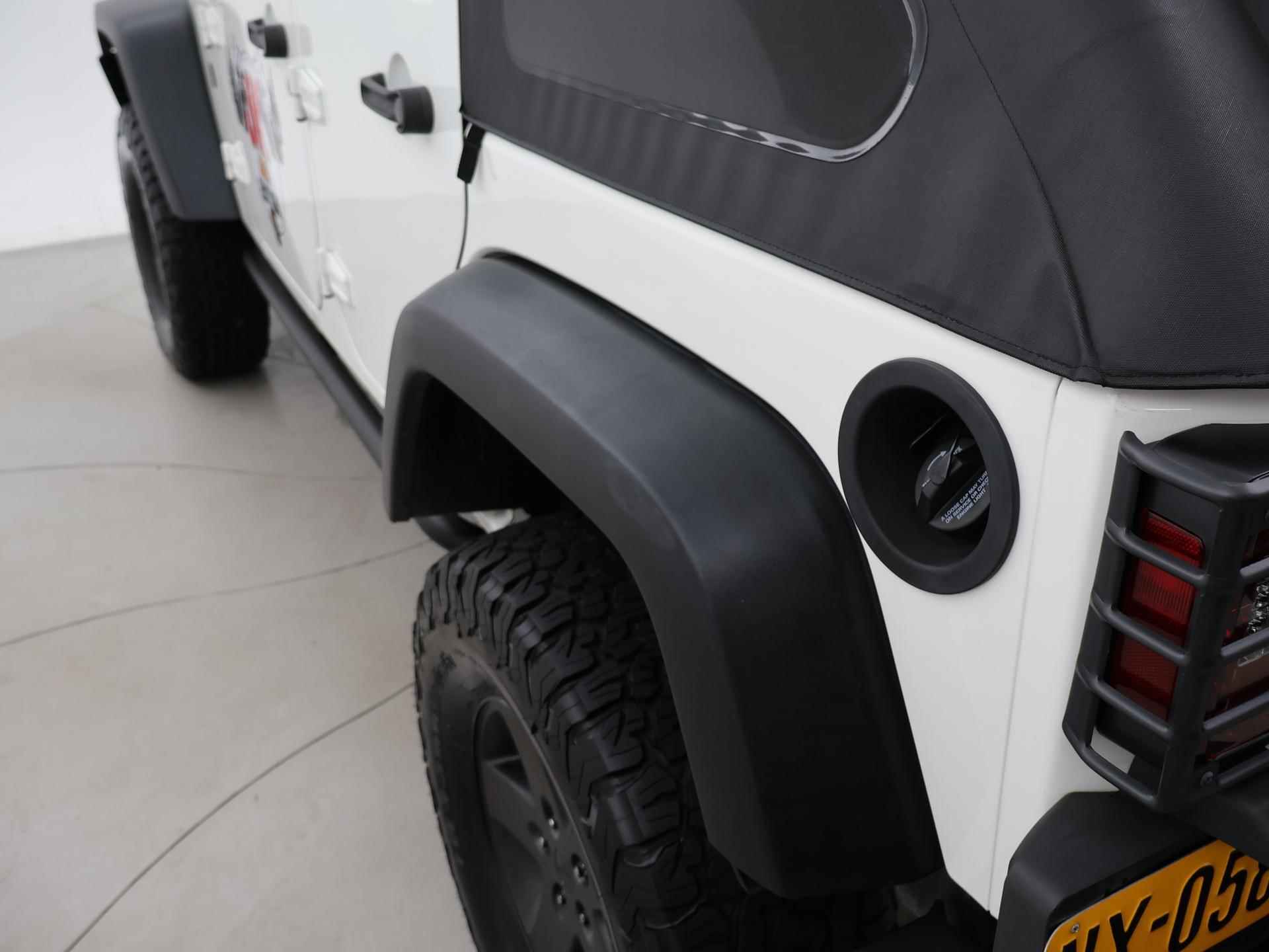 Jeep Wrangler JK 3.8 AUT. OFFROAD EXPERIENCE ARB EDITION + AIRLOCKERS / FRONTLIER / LED - 66/94