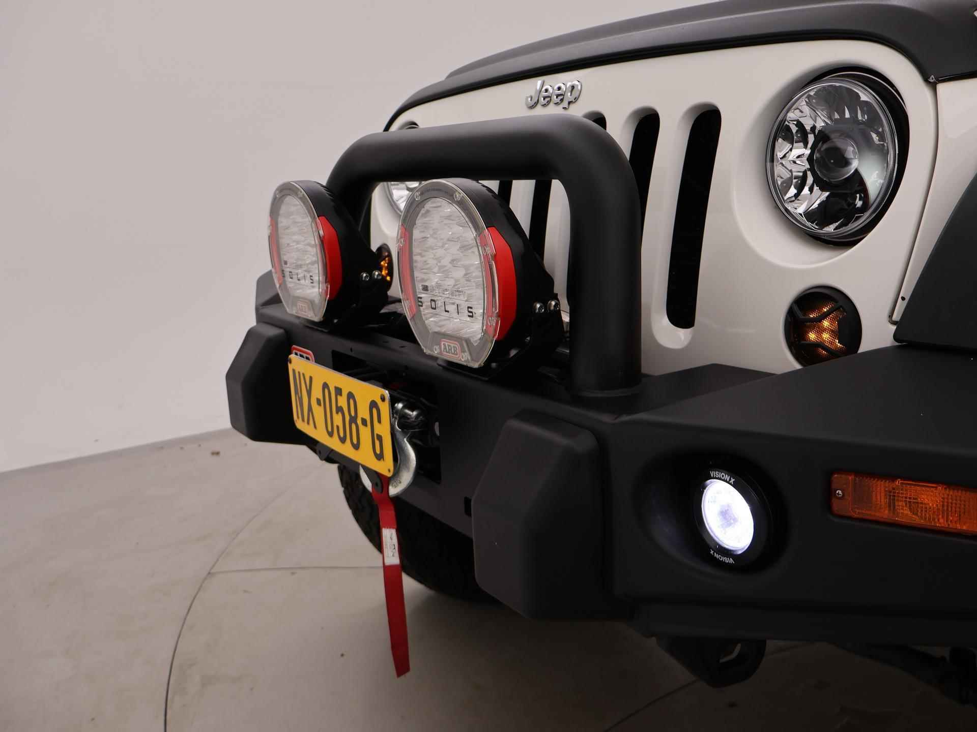 Jeep Wrangler JK 3.8 AUT. OFFROAD EXPERIENCE ARB EDITION + AIRLOCKERS / FRONTLIER / LED - 73/94