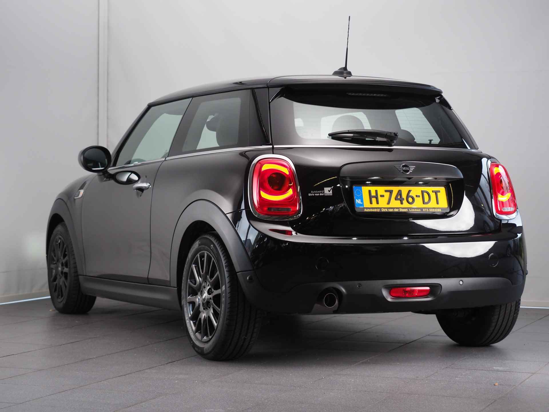 MINI Mini 1.5 One Pepper Climatronic | Navigatie |L.Met. Velgen | Pepper uitv. - 4/42