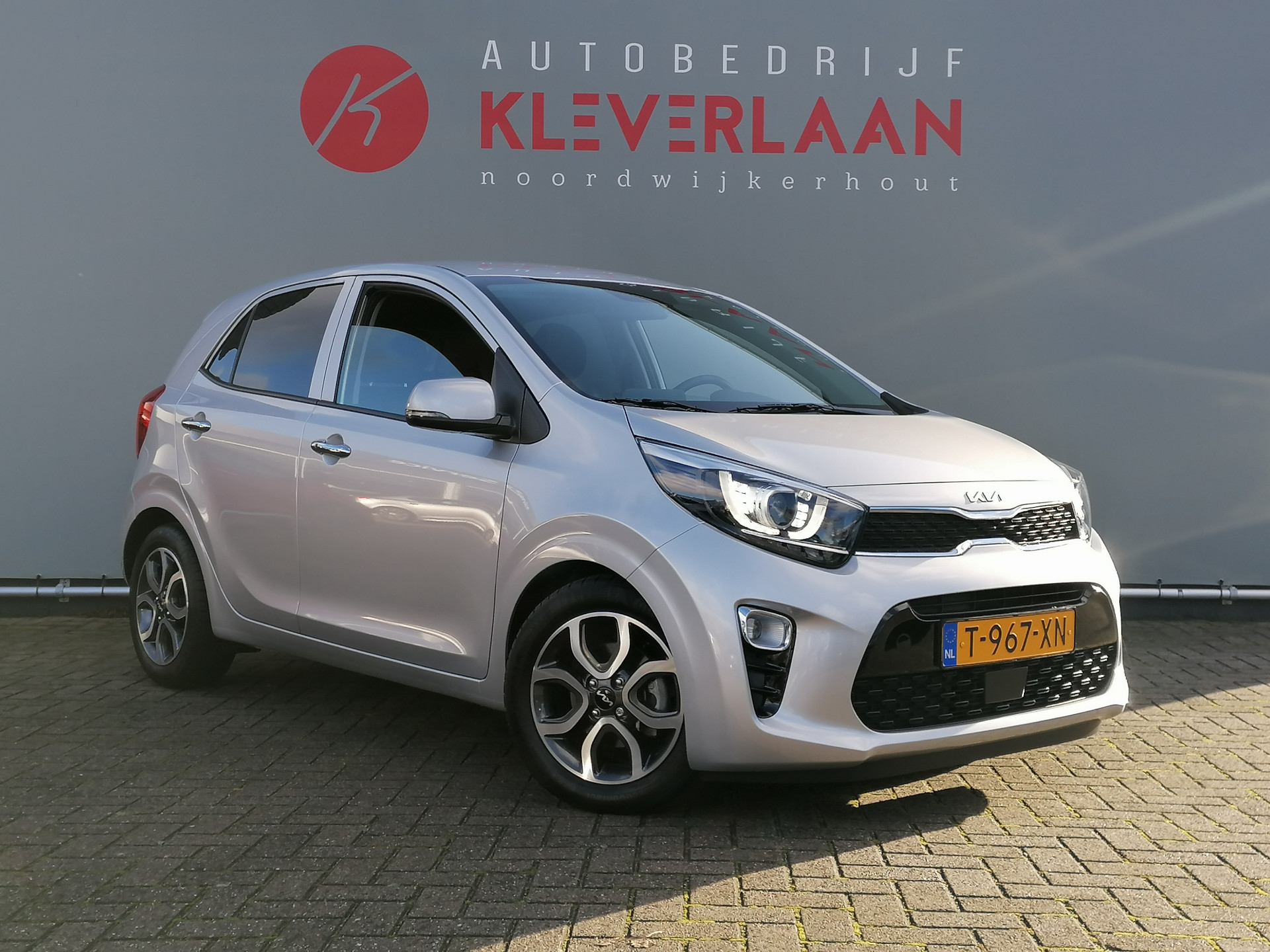 Kia Picanto 1.0 DPi DynamicPlusLine | NAVI | CAMERA | APPLE CARPLAY/ ANDROID AUTO | LAGE KM! | FABRIEKSGARANTIE | Wij bieden ook financiering mogelijkheden aan.