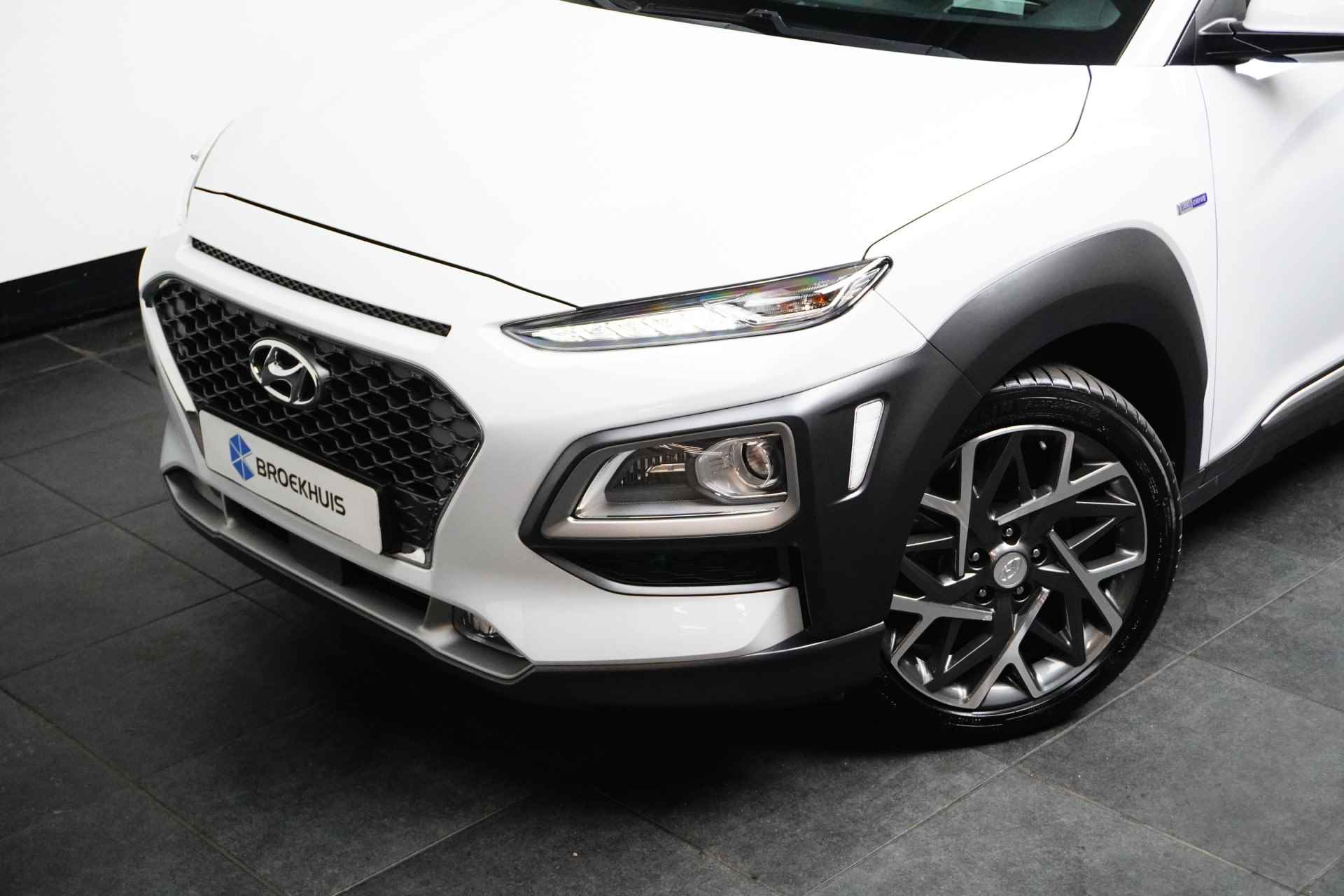 Hyundai KONA 1.6GDI HEV PREMIUM SKY | VOL! | SCHUIFDAK | LEDER | STOELVERWARMING + KOELING | BLIND SPOT | HEAD UP | - 21/33