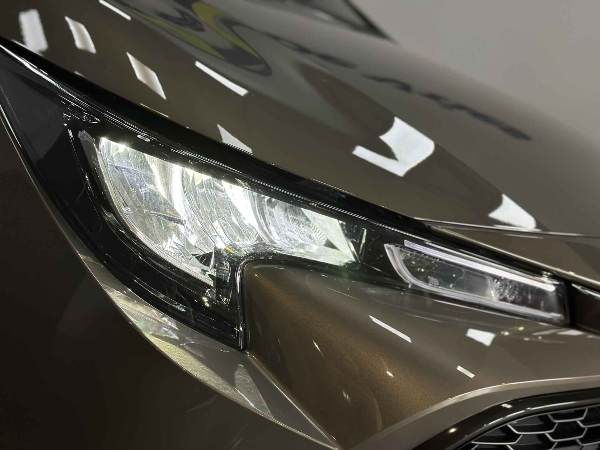 Toyota Corolla Touring Sports 1.8 Hybrid Active LED | Camera | Adaptive cruise | Navigatie | Apple Carplay Android Auto | Isofix | NAP | - 8/38