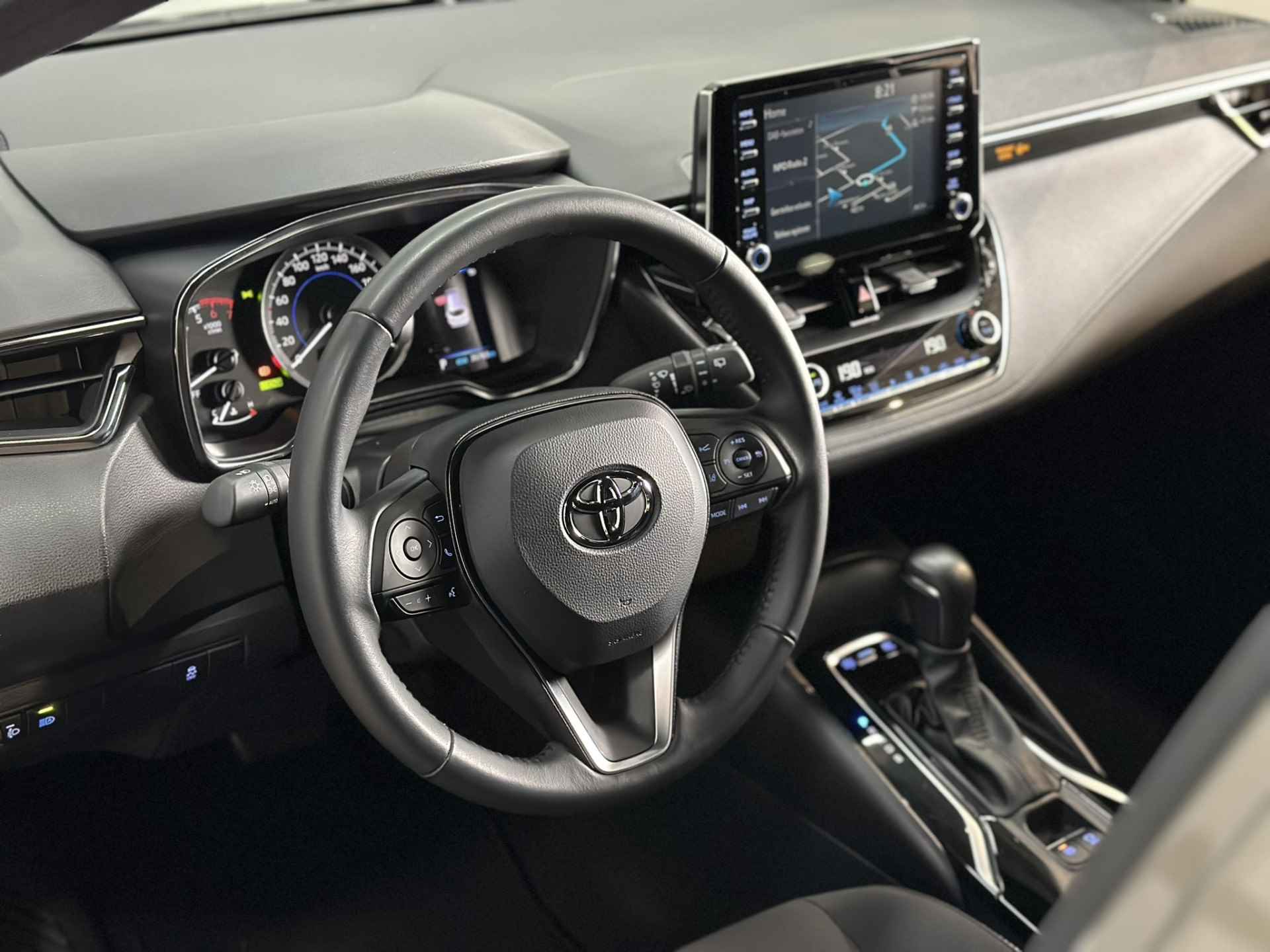 Toyota Corolla Touring Sports 1.8 Hybrid Active LED | Camera | Adaptive cruise | Navigatie | Apple Carplay Android Auto | Isofix | NAP | - 15/38