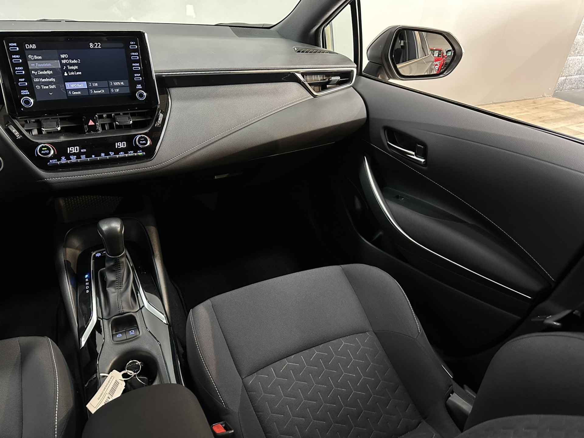 Toyota Corolla Touring Sports 1.8 Hybrid Active LED | Camera | Adaptive cruise | Navigatie | Apple Carplay Android Auto | Isofix | NAP | - 28/38