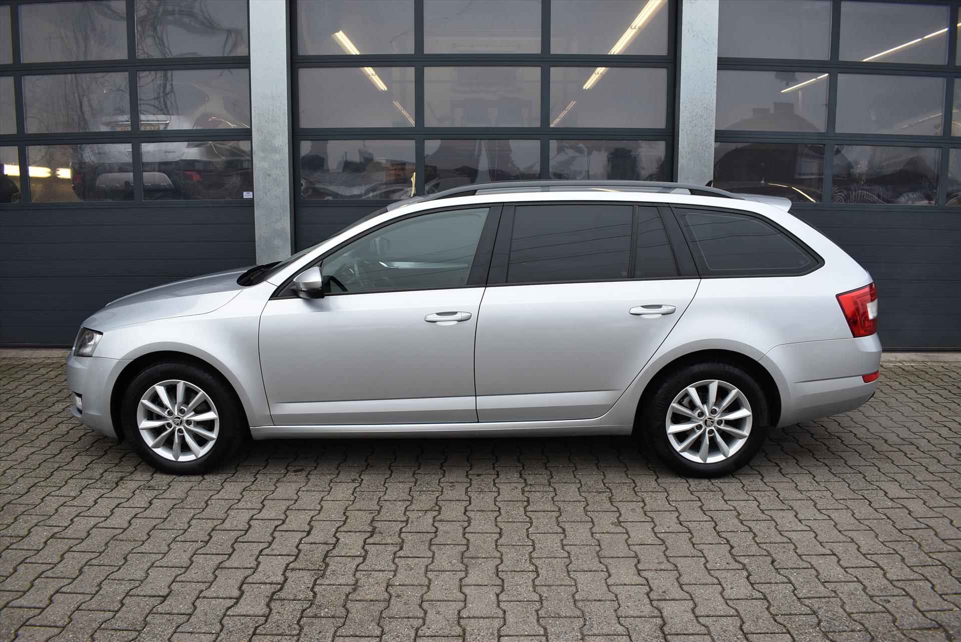 Skoda Octavia 1.4 TSI 140pk Ambition Business Line - 2/34