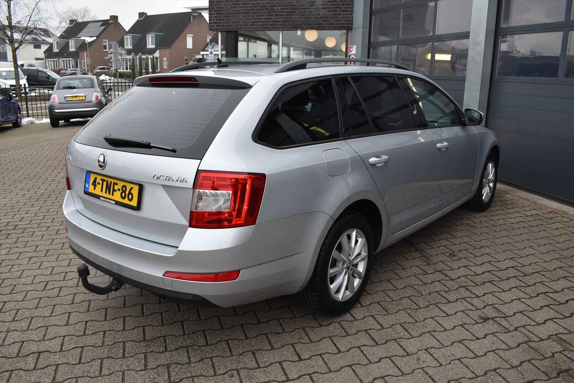 Skoda Octavia 1.4 TSI 140pk Ambition Business Line - 18/34