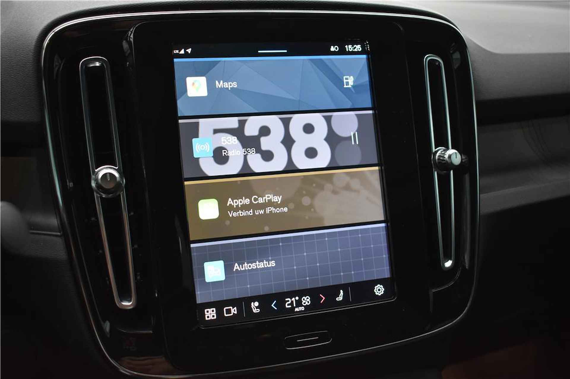 Volvo C40 Recharge Plus 69 kWh | Stoelverwarming | Achteruitrijcamera | Getinte ramen | Google navigatie | Adaptieve cruise control | - 12/26