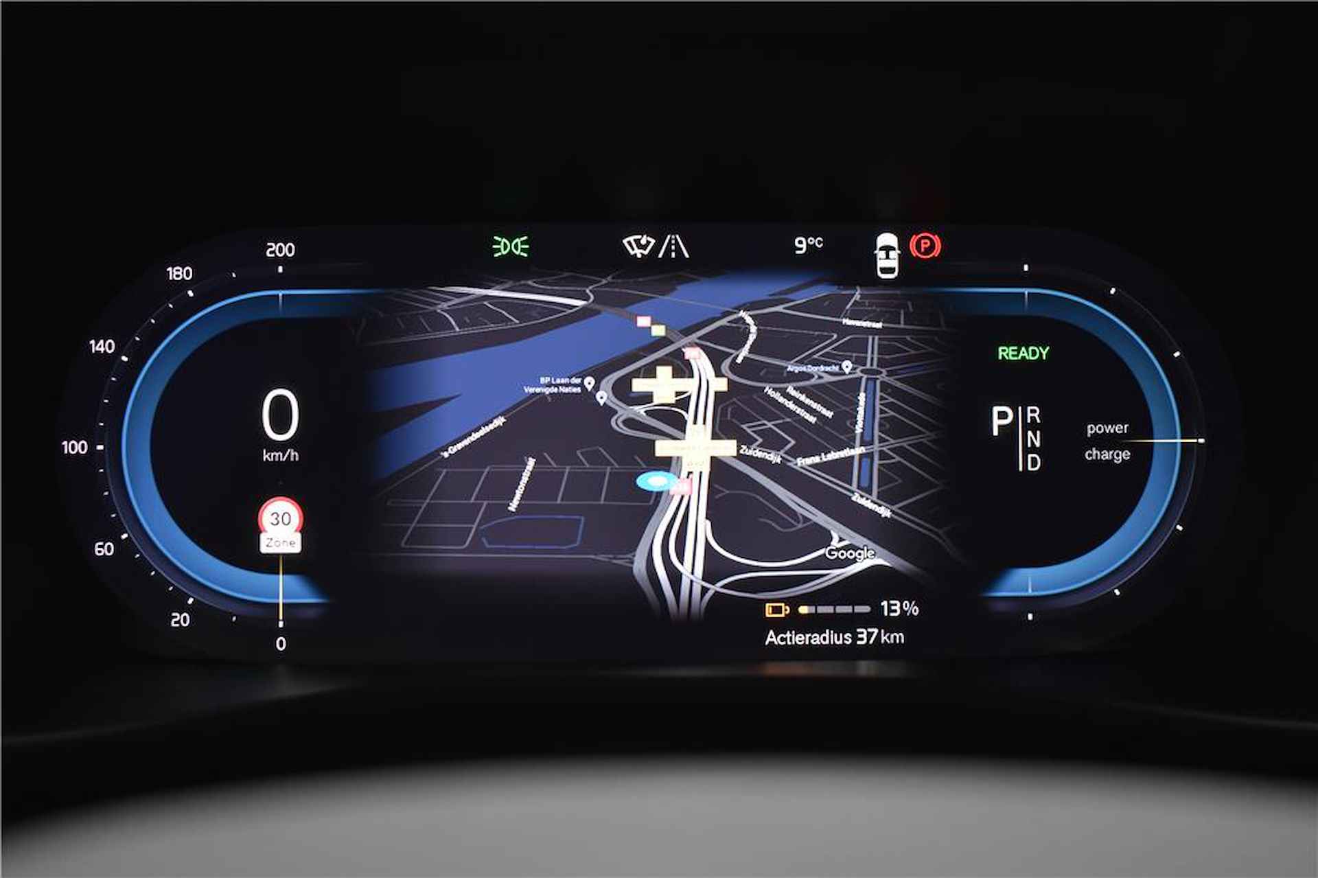 Volvo C40 Recharge Plus 69 kWh | Stoelverwarming | Achteruitrijcamera | Getinte ramen | Google navigatie | Adaptieve cruise control | - 22/26