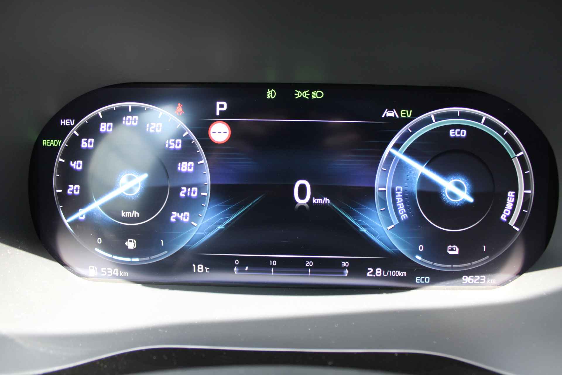 Kia Xceed 1.6 GDI PHEV 140pk Dynamic Plusline Automaat | Led | Leder | Climate | Camera | Keyless | Navigatie | Trekhaak | NL Auto | 16" L - 23/31