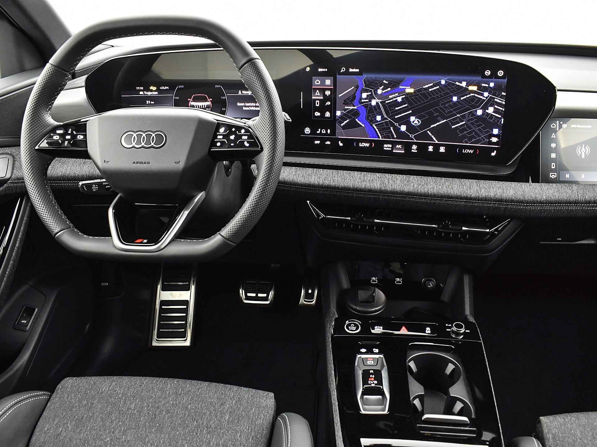 Audi Q6 e-tron S edition performance 100 kWh · Luchtvering · Adaptive cruise control · Camera's rondom - 4/42