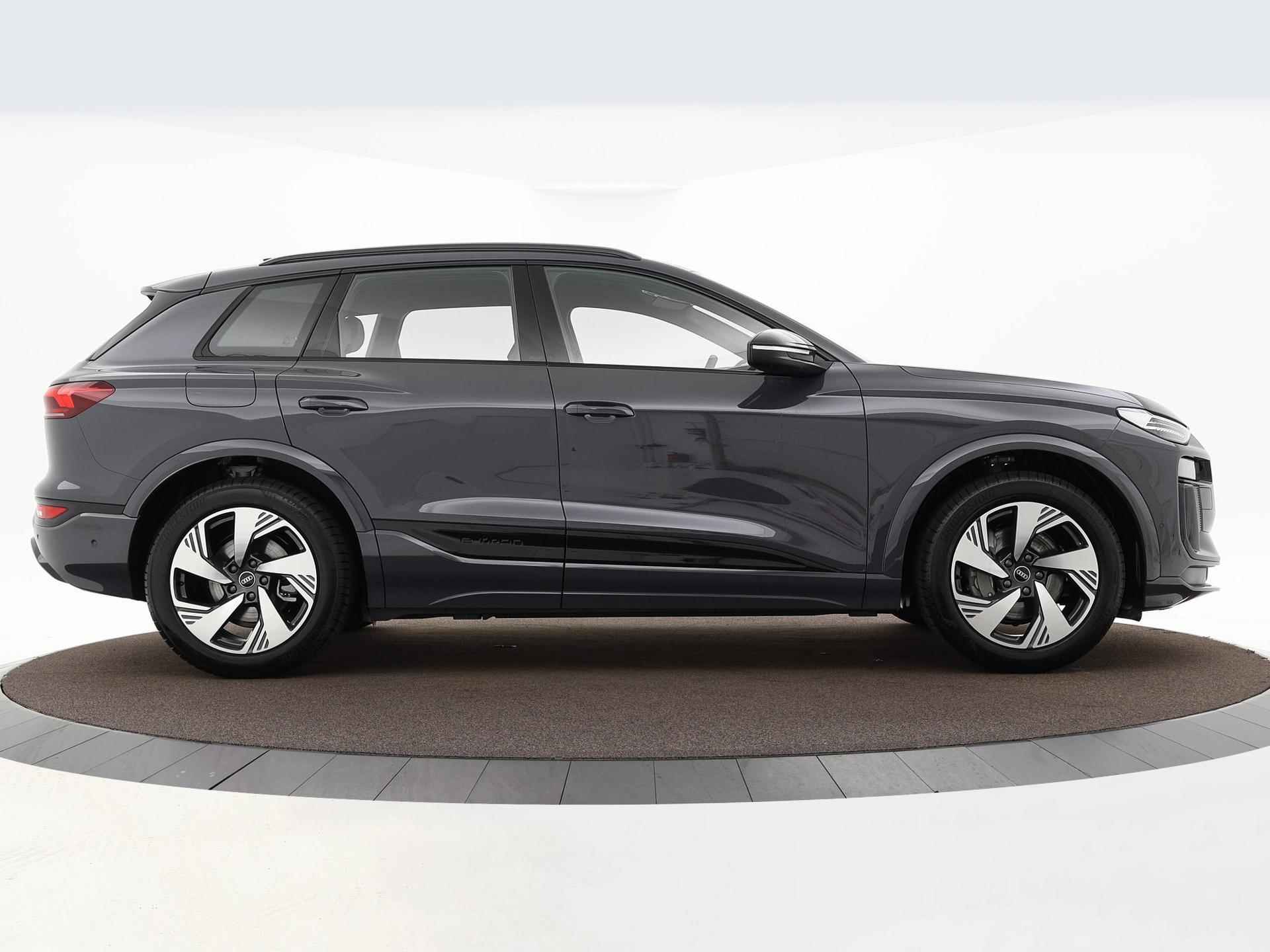 Audi Q6 e-tron S edition performance 100 kWh · Luchtvering · Adaptive cruise control · Camera's rondom - 26/42