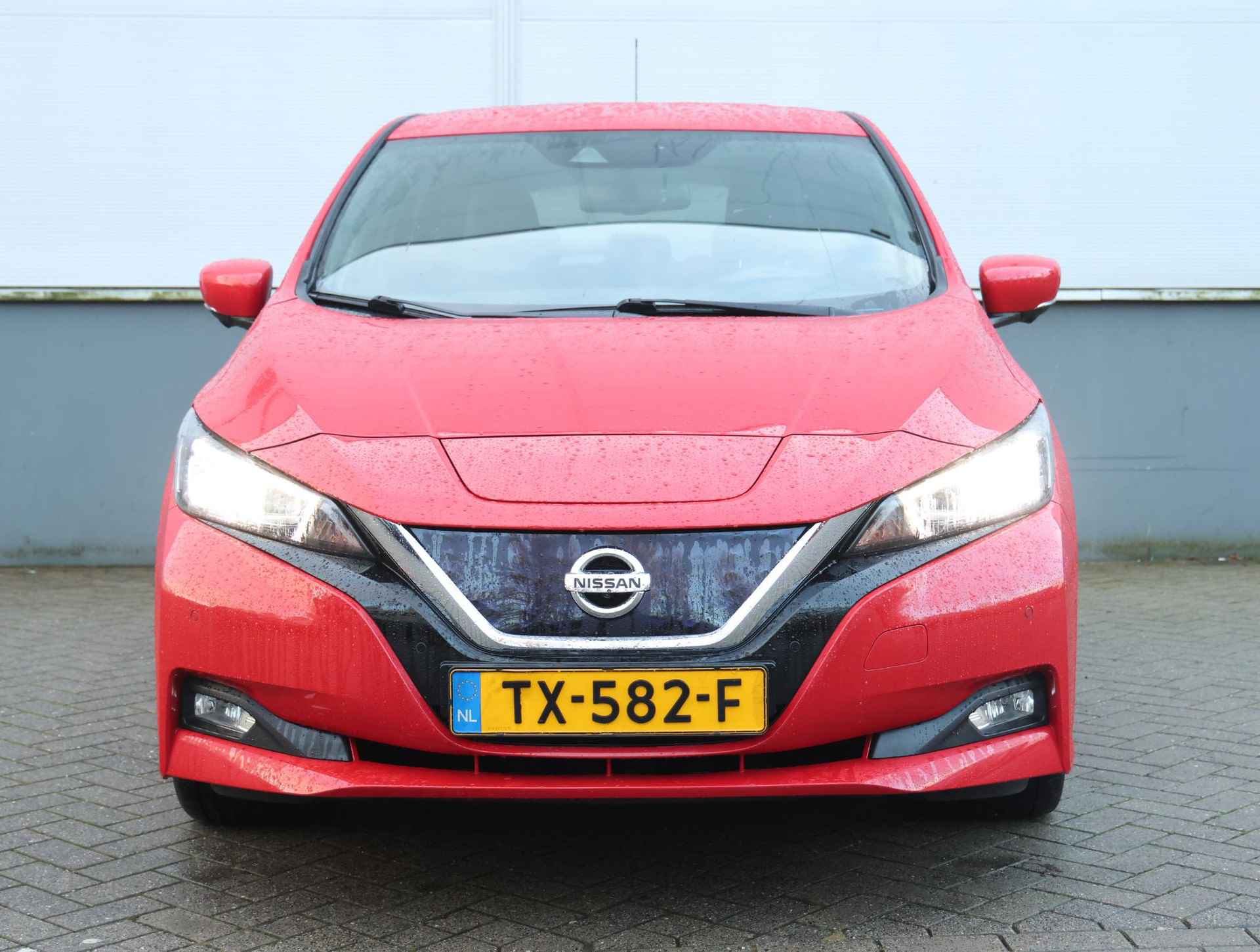 Nissan LEAF Tekna 40 kWh Winterpakket | Climate | Cruise | BOSE | Navigatie | 360Camera | 17'' LMV | NL Auto! - 40/43