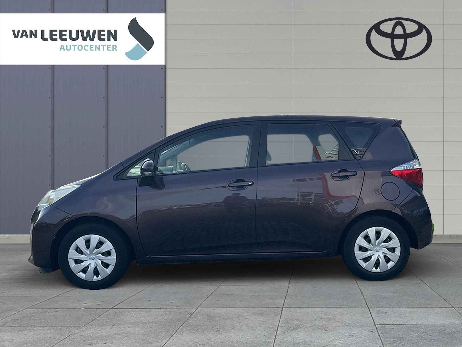 Toyota Verso-S 1.3 VVT-i Aspiration - 8/15