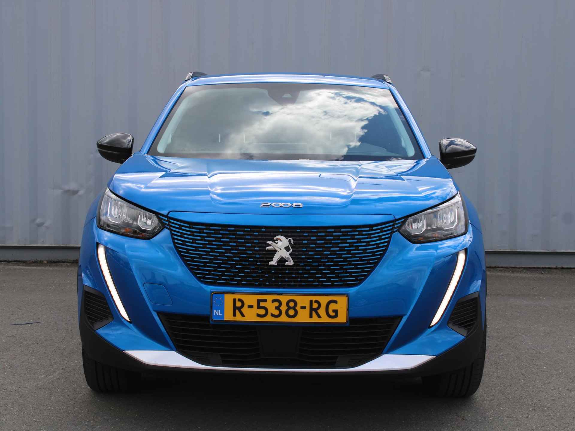 Peugeot e-2008 EV Allure Pack 50 kWh overheidssubsidie elektrische auto 2024 € 2000,- Mogelijk* - 2/32