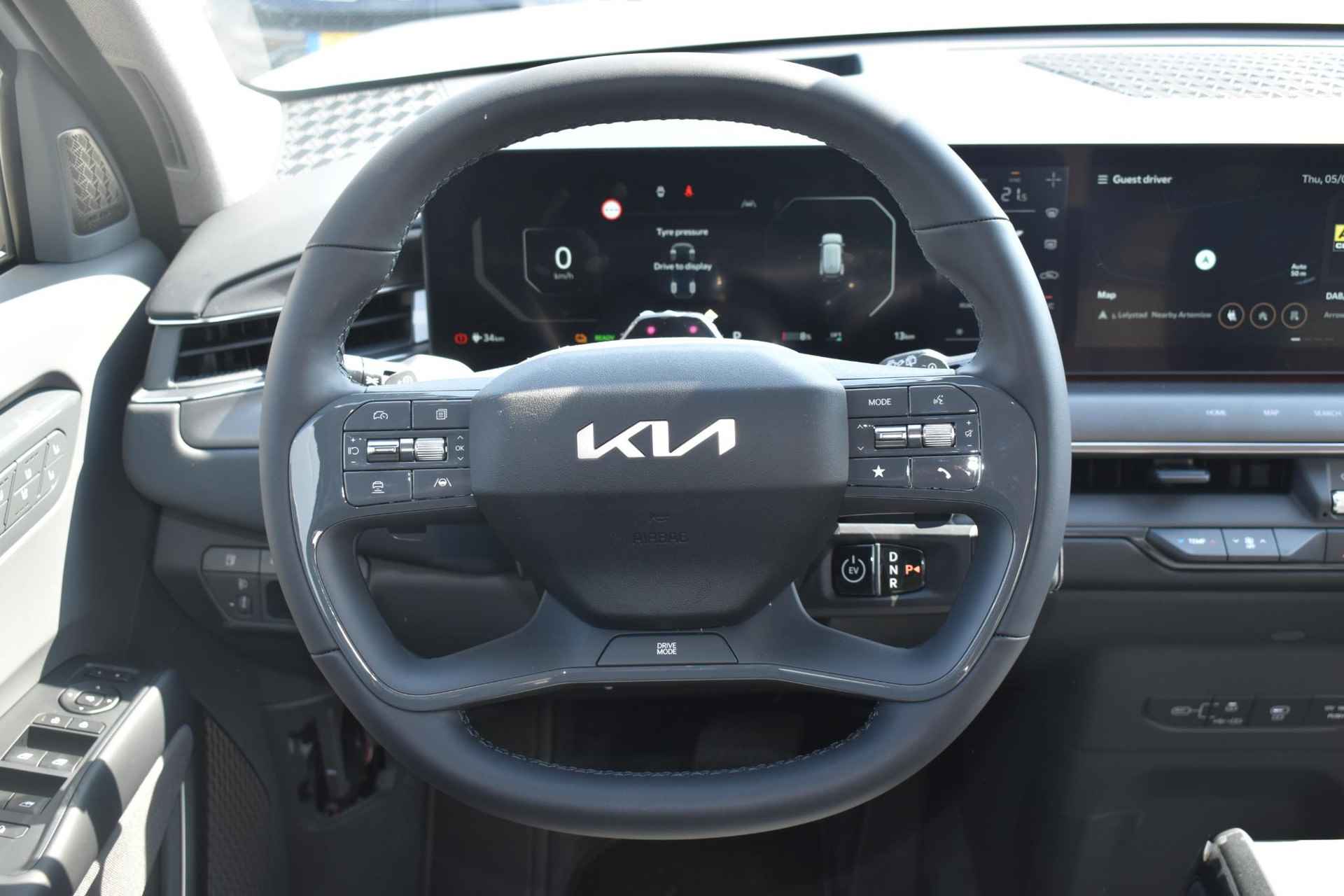 Kia EV9 Launch Edition 99.8 kWh 7-persoons | Lederinterieur | Navigatie - 13/33