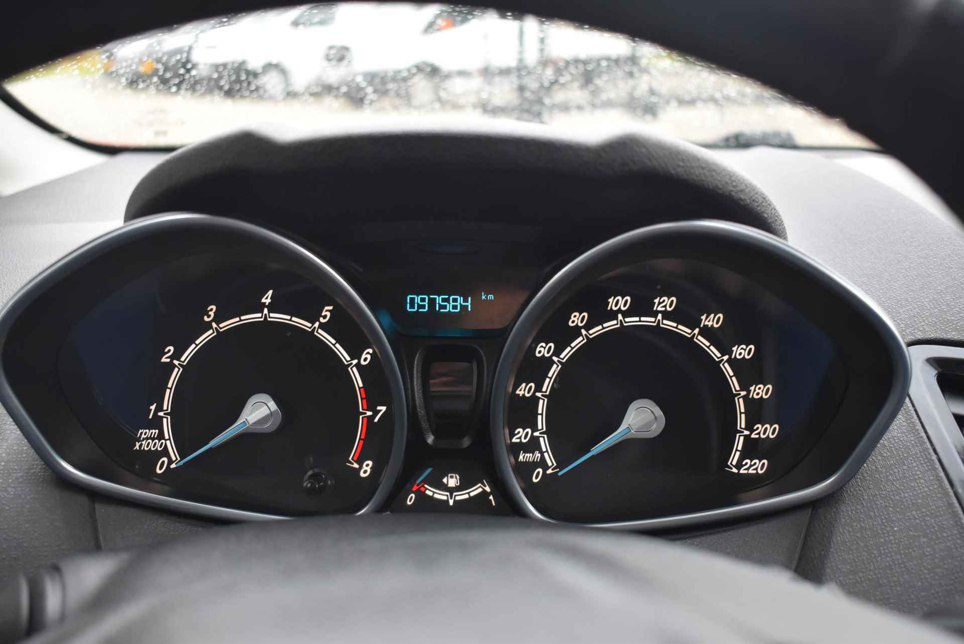 Ford Fiesta 1.0 Titanium | Climate Control | Stoelverwarming | Voorruitverwarming | - 9/19