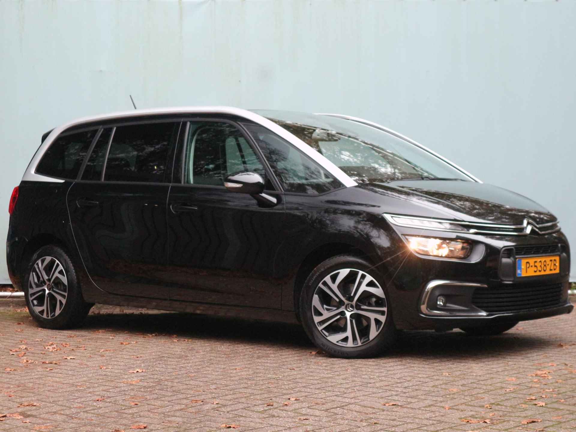 Citroen Grand C4 SpaceTourer Business 1.2 130 pk Automaat / 7-zits / Stoelverwarming / Camera - 21/30