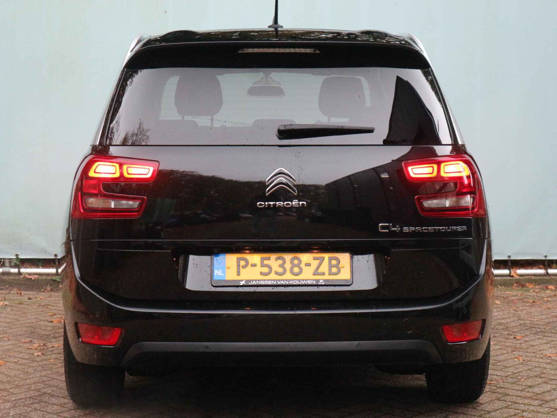 Citroen Grand C4 SpaceTourer Business 1.2 130 pk Automaat / 7-zits / Stoelverwarming / Camera - 23/30