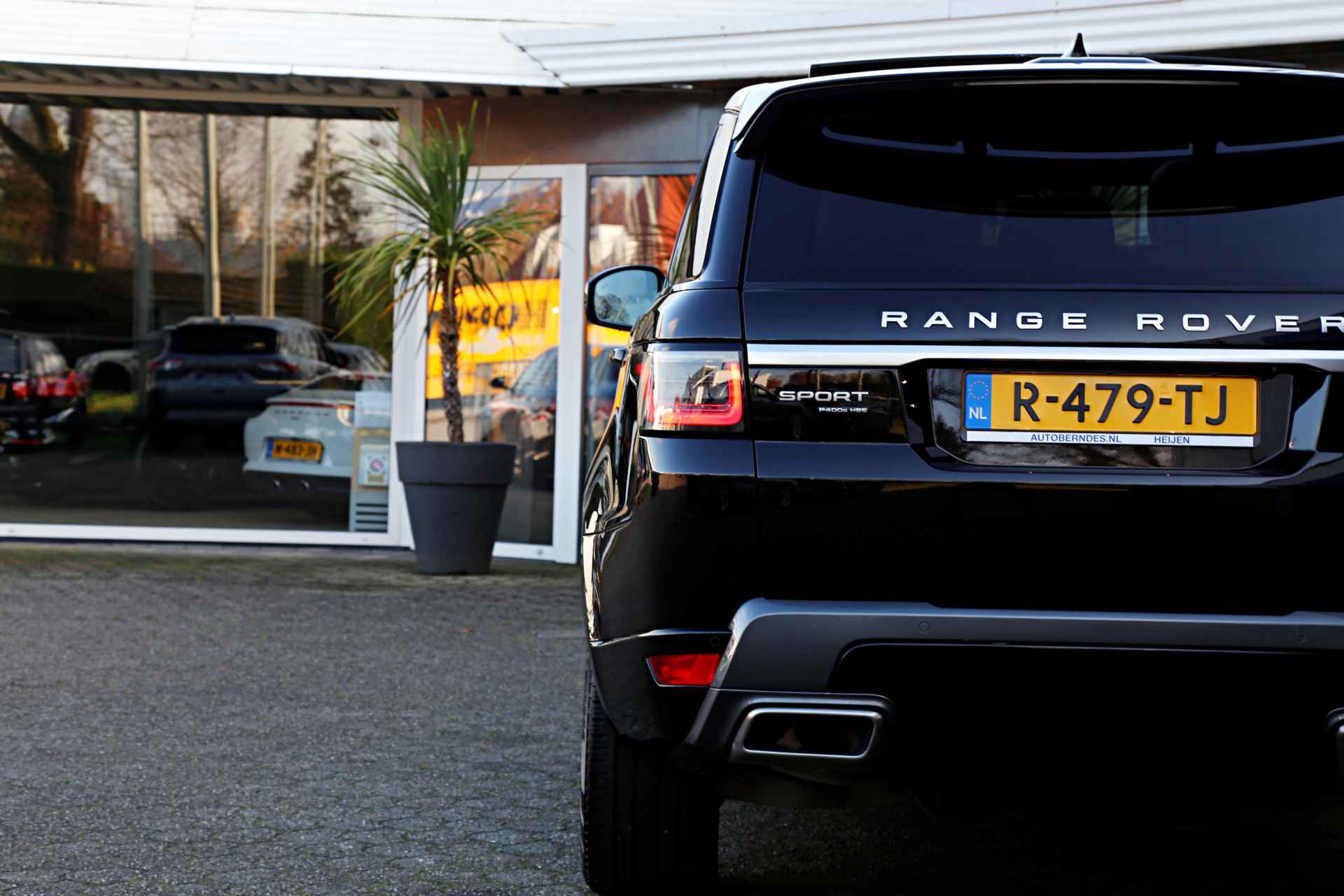Land Rover Range Rover Sport 2.0 P400e HSE*BTW*Perfect Onderh.*Luchtvering/Pano/Leder/Stoelverw./LED/Meridian/Keyless Entry+Go/Dodehoek/Rijstrook/Apple Carpl - 32/66