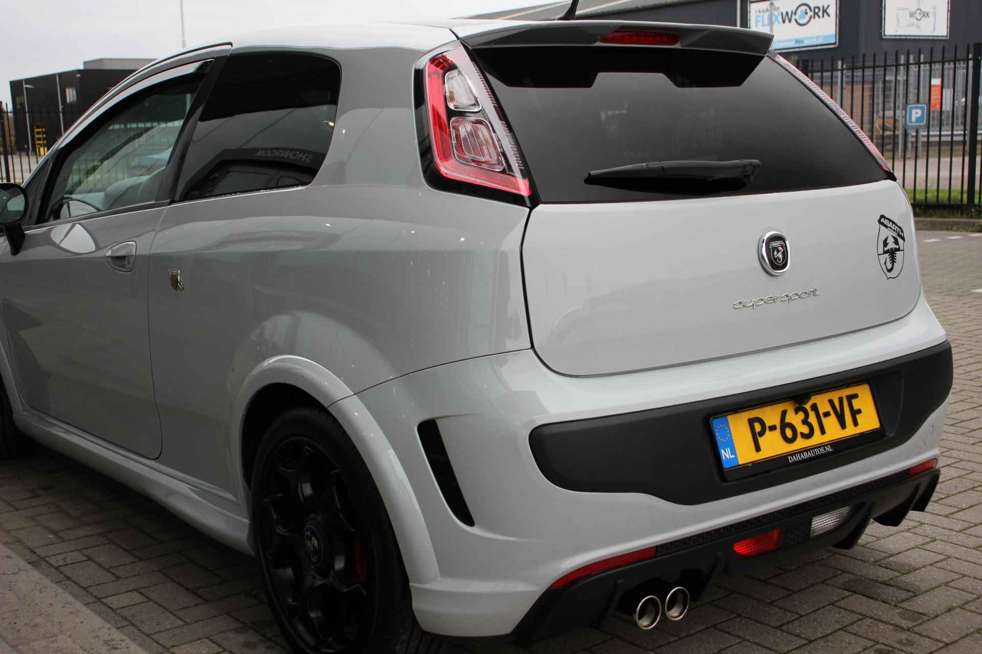 Fiat Punto Evo 1.4 Abarth Supersport | 164PK | Navi. | Camera | Brembo - 19/31