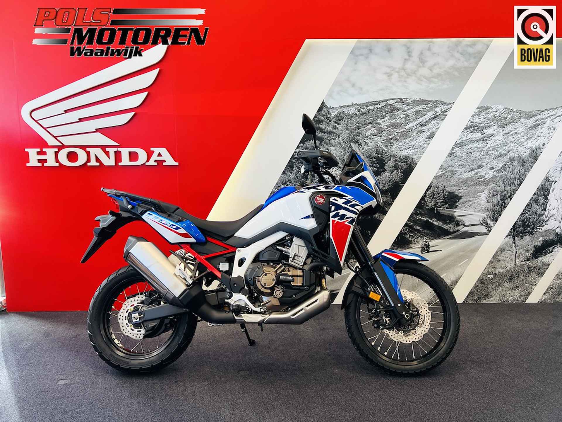 Honda CRF 1100 DP Africa Twin Tricolor DCT DEMO - 1/18