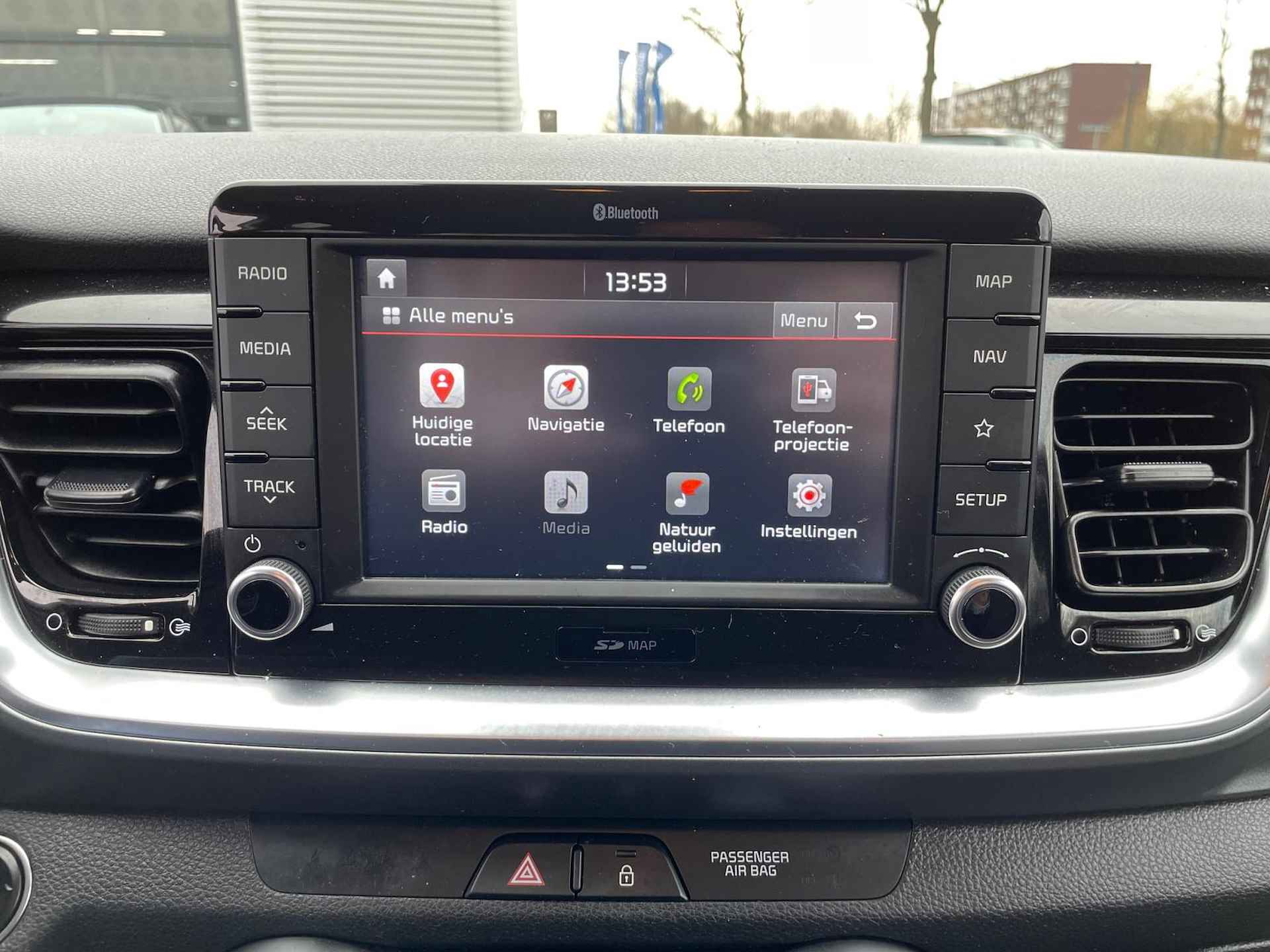 Kia Stonic 1.0 T-GDi DynamicPlusLine | Dealer onderhouden! | Automaat | Navi | Clima - 27/28