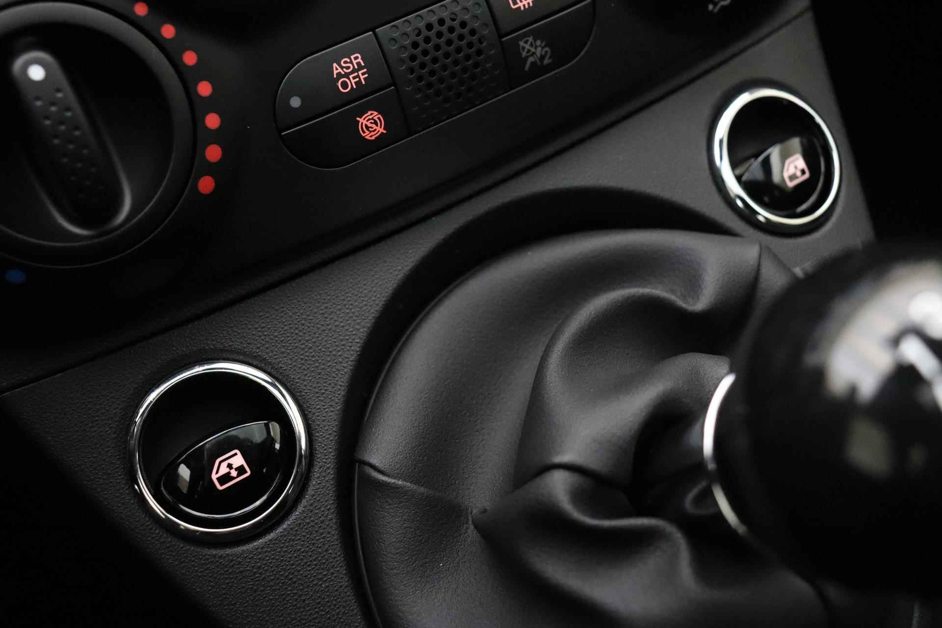 Fiat 500 1.0 Hybrid Dolcevita Finale | Snel leverbaar! | Apple Carplay/Android Auto | Panoramadak | Airco | Lichtmetalen velgen | Parkeersensoren achter | Cruise control - 23/32