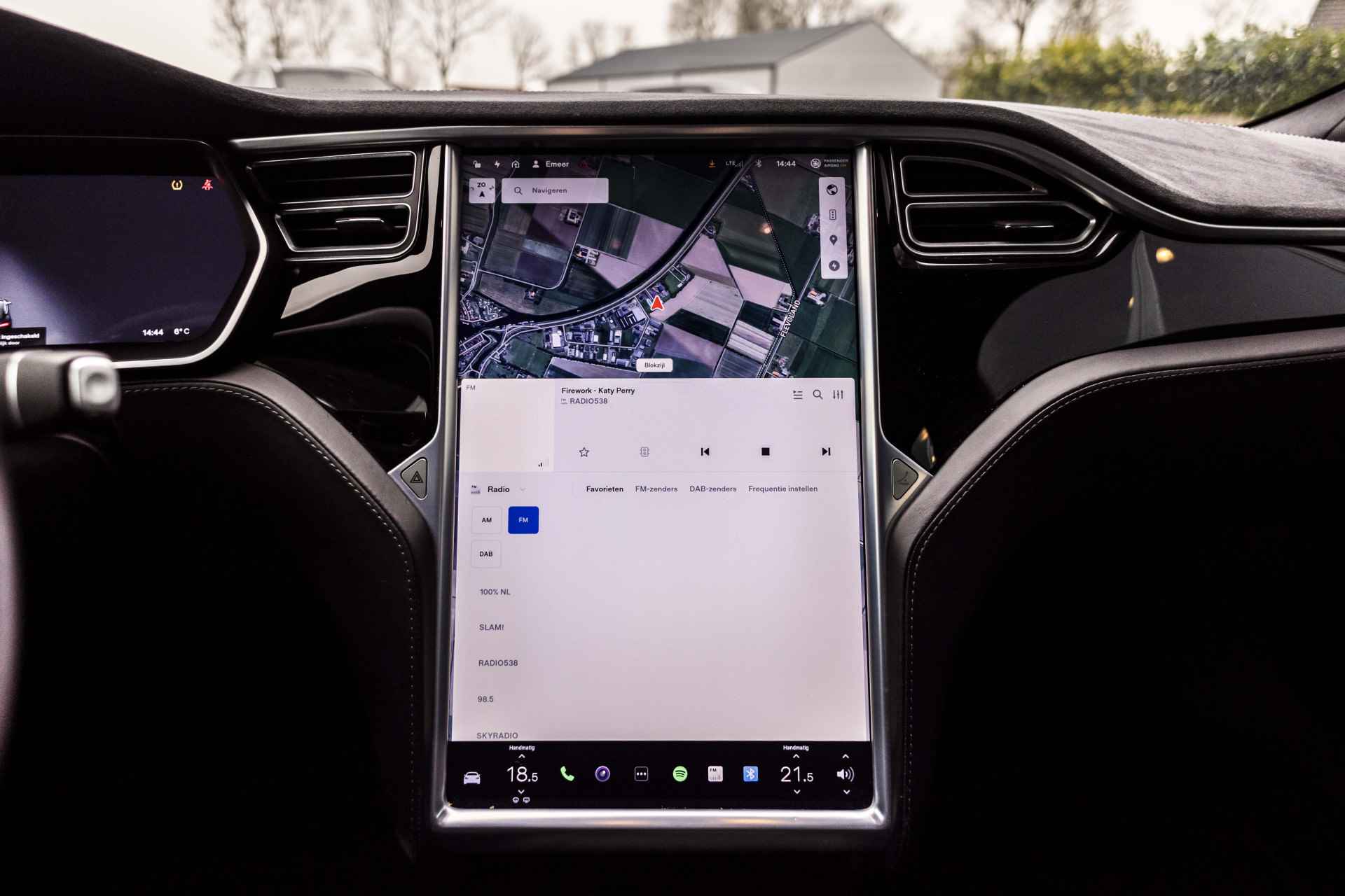 Tesla Model S 70D Base | Pano | Leder | NL Auto - 23/36