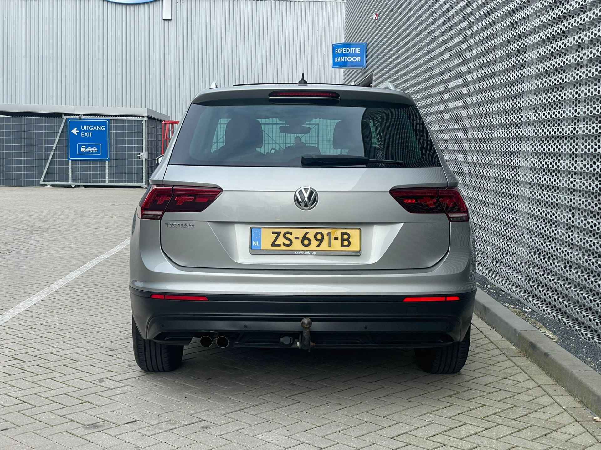 Volkswagen Tiguan 1.5 TSI 130pk Comfortline Business / Panoramadak / Digitale Cockpit / Stoelverwarming / 17" LMV / Keyless Entry-Start - 7/34