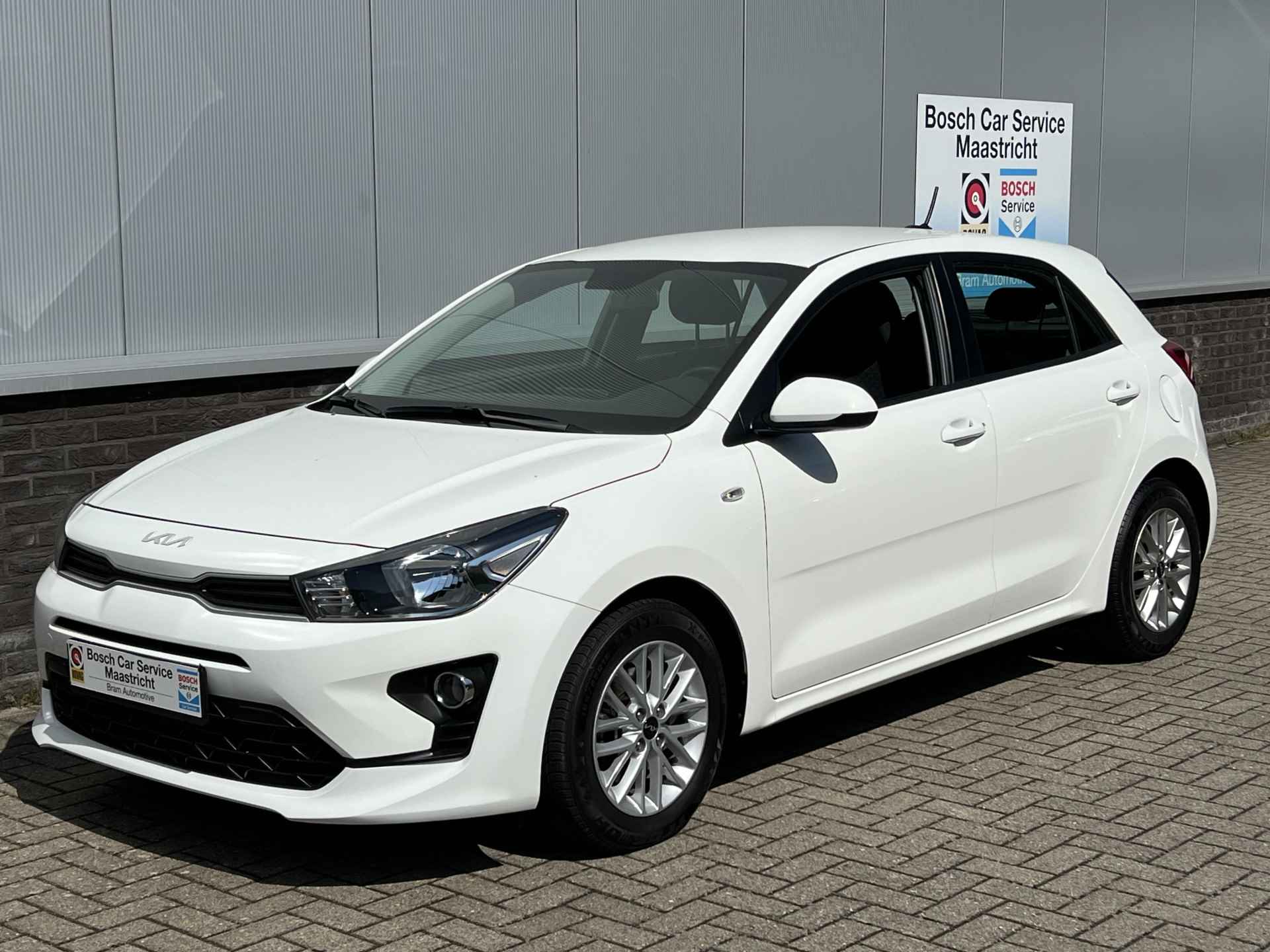 Kia Rio 1.0 T-GDi MHEV DynamicLine | Key-less | Camera | Carplay | Interesse, Proefrit? Bel of app met: 06-24 28 28 42 - 9/25