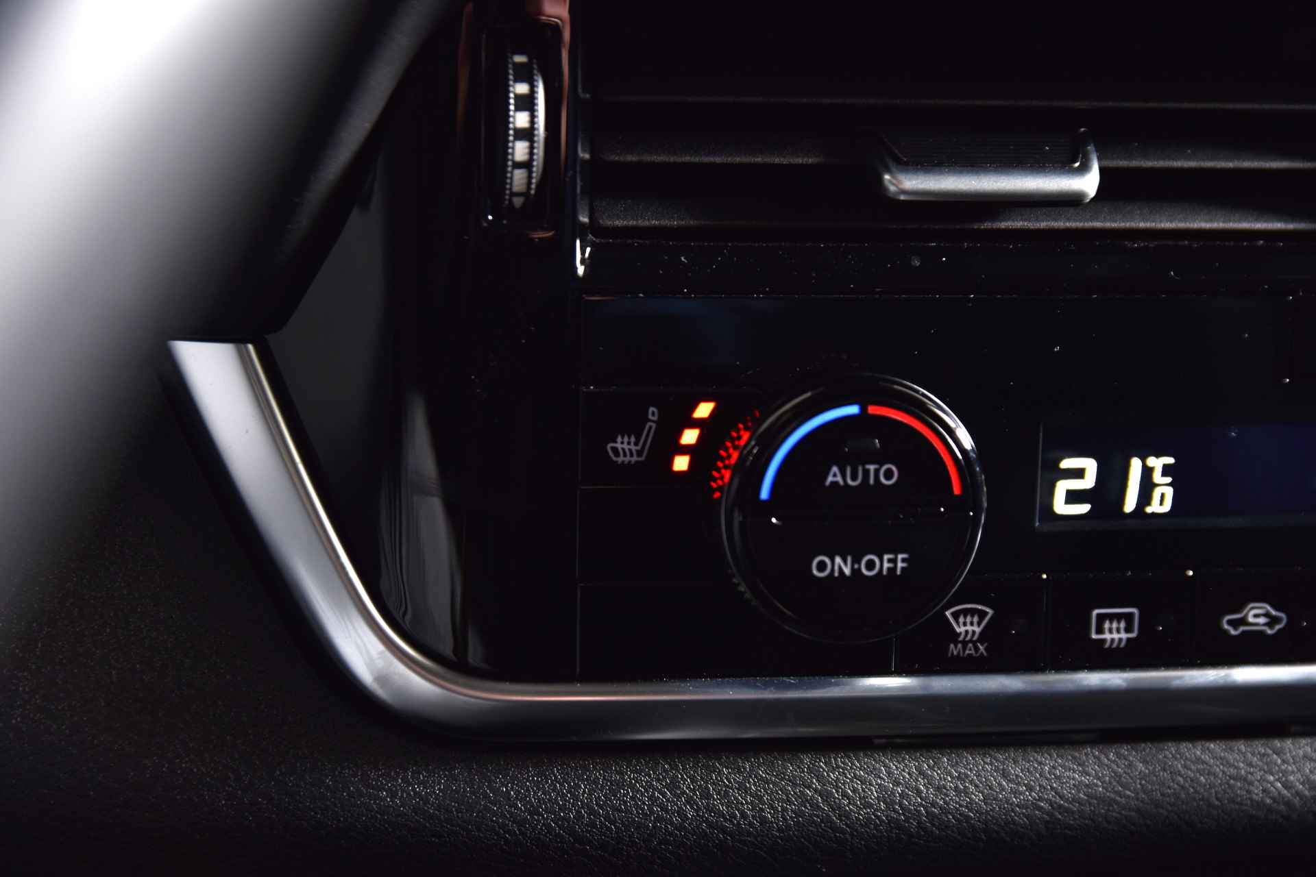 Nissan QASHQAI 1.3 MHEV 158 PK N-Connecta - Automaat | Cold Pack | 12.3'' Dig. Cockpit | Adapt. Cruise | 360 Camera | PDC | NAV + App Connect | Elek. Klep | LM 18'' | ECC | - 30/49